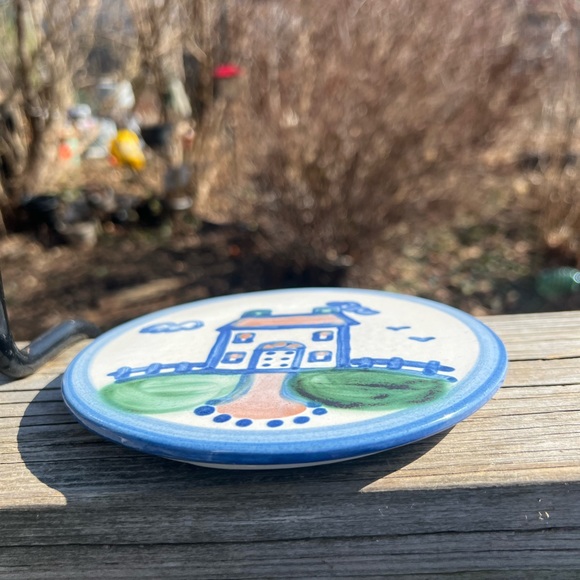 Vintage M.A. Hadley Trivet/ Wall Plate Farmhouse Preowned 6 2/8” Across - Picture 7 of 10